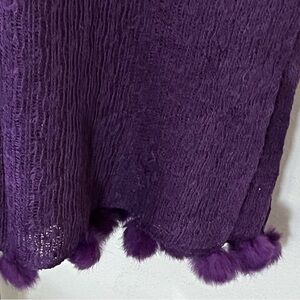 Plum scarf w/fur poms